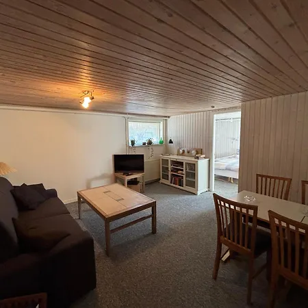 Guest house 6 Person *